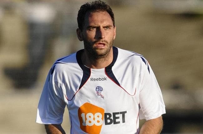 Notts County complete signing of Elliot Hodge and Nicky Hunt