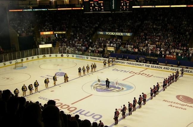 Notts County coaches observe Nottingham Panthers training session and chat to Corey Neilson